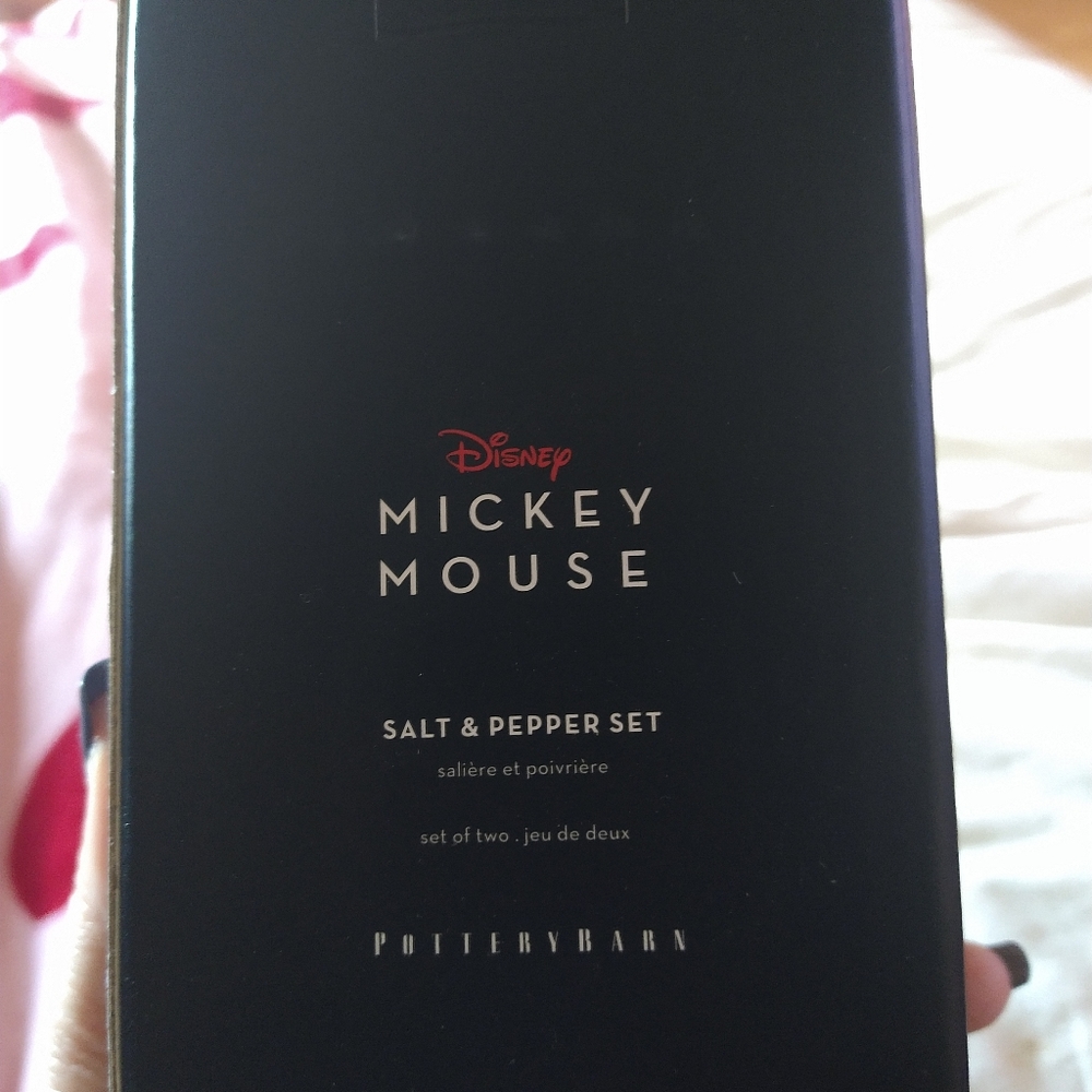 Pottery Barn+Disney Collection Mickey and Minnie Salt and pepper Shakers* - Picture 3 of 4